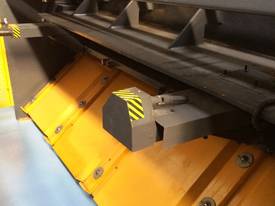 CMT 4MM X 2500MM HYDRAULIC GUILLOTINE+SHEET SUPPT - picture2' - Click to enlarge