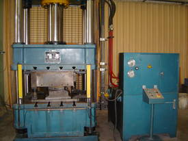 Mechanical Press 200 Tonne - picture0' - Click to enlarge