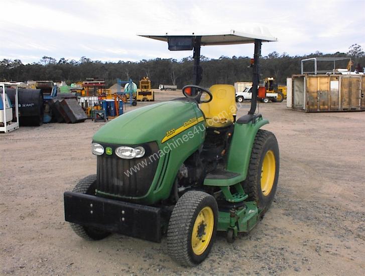 Used John Deere 3220 Tractor Mower in Muirlea, QLD Price 11,000