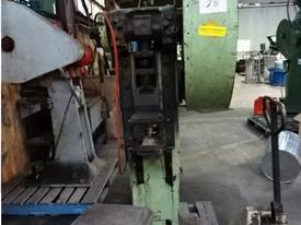 1.50 tonne Press - picture2' - Click to enlarge