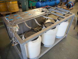 KEG WASHING / 4 x DOSING STATION - picture0' - Click to enlarge