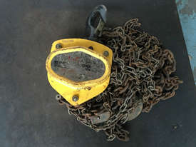 Chain Hoist 2 ton x 6 meter drop lifting Block and Tackle Tuffy - picture0' - Click to enlarge