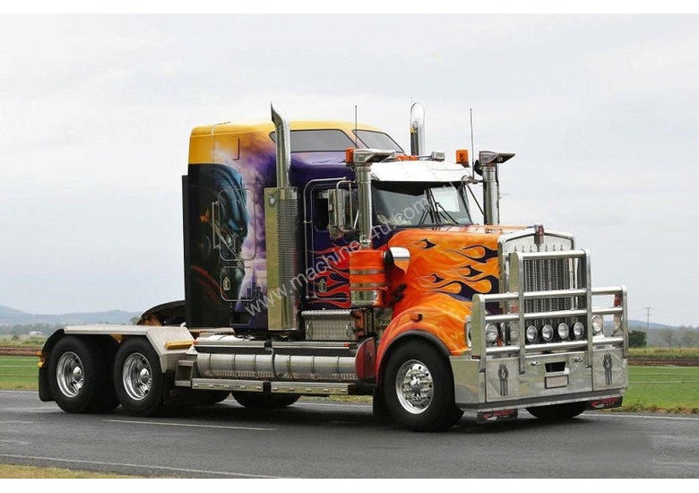 caption 2008 KENWORTH T908