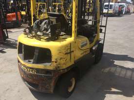2.5T Counterbalance Forklift - picture1' - Click to enlarge