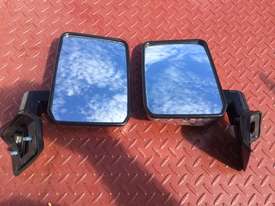 Side mirrors Landcruiser Genuine Toyota VDJ76 78 79 Series - picture0' - Click to enlarge