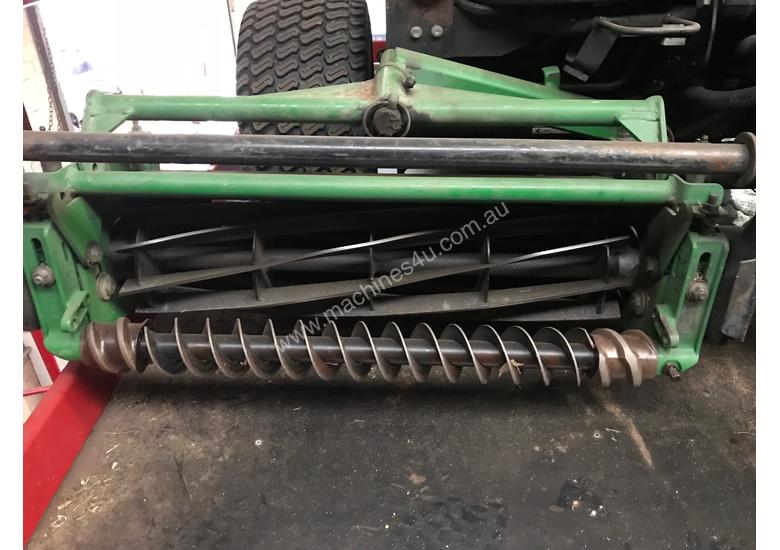 caption John Deere 2653B PrecisionCut Ride On Mower with Catchers