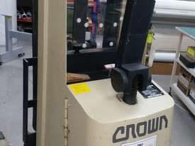 Crown Walkie 15MT90 great condition - picture0' - Click to enlarge