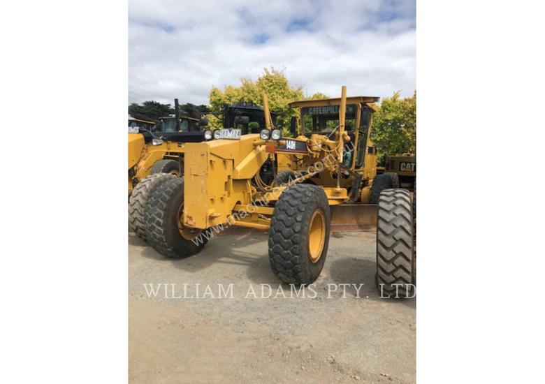 caption CATERPILLAR 140H Motor Graders