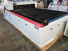 High-Precision Ball-Screw Transmission Flat-Bed CO2 Laser Cutting Machine.... - picture0' - Click to enlarge
