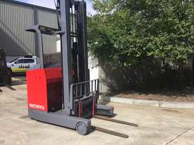 1.8T Battery Electric Stand Up Reach Truck - picture1' - Click to enlarge