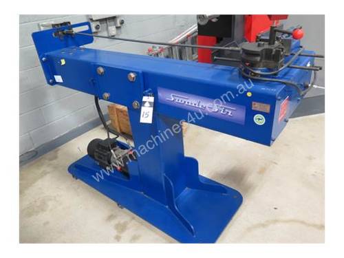 Hydraulic Pipe and Tube Bender 