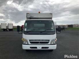 2010 Mitsubishi Fuso Canter 3.5 - picture1' - Click to enlarge