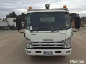 2010 Isuzu NQR450 - picture1' - Click to enlarge