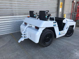 Toyota TD25 Tug Utility Vehicles - picture1' - Click to enlarge