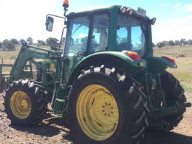 John Deere 6220 FWA/4WD Tractor - picture2' - Click to enlarge