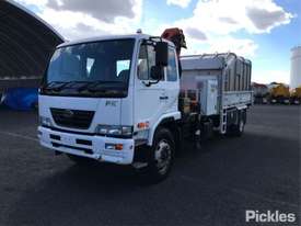 2010 Nissan UD PK37A - picture2' - Click to enlarge