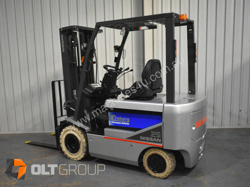 Nissan T1B 2.5 Tonne Electric Forklift Container Mast 2016 Model Refurbished Battery