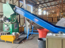 EPS 200 Hot Melt Extrusion System   - picture0' - Click to enlarge