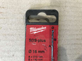 Milwaukee 16mm x 210mm SDS-plus Masonry Concrete Drill Bit 4932-3070-81 - picture2' - Click to enlarge