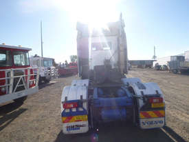 Volvo FH12 Primemover Truck - picture2' - Click to enlarge