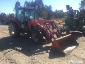 Massey Ferguson 4225 4WD - picture2' - Click to enlarge