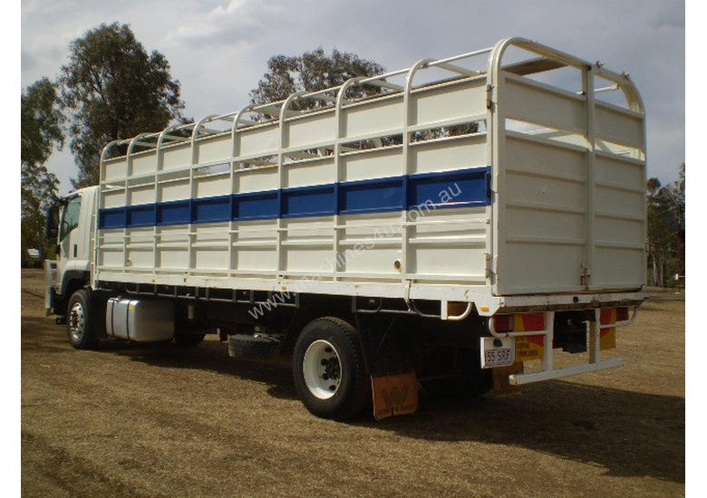 Used Isuzu FVR1000 Stock/Cattle crate in TOOWOOMBA, QLD Price 104,545