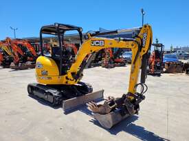 2018 JCB 8025 ZTS 2.6T MINI EXCAVATOR WITH HYD HITCH, 3 BUCKETS, RIPPER AND 250 HRS. - picture1' - Click to enlarge