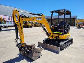 2018 JCB 8025 ZTS 2.6T MINI EXCAVATOR WITH HYD HITCH, 3 BUCKETS, RIPPER AND 250 HRS. - picture0' - Click to enlarge