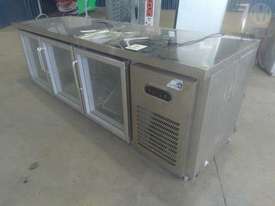 Custom Bench Chiller - picture0' - Click to enlarge