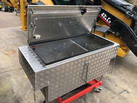 Alloy Tool Box  Custom Built Suit Ford Ranger Dual Cab - picture2' - Click to enlarge