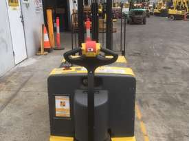 1.5T Battery Electric Walkie Stacker - picture2' - Click to enlarge