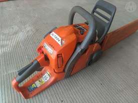 Husqvarna Chain Saw - picture1' - Click to enlarge