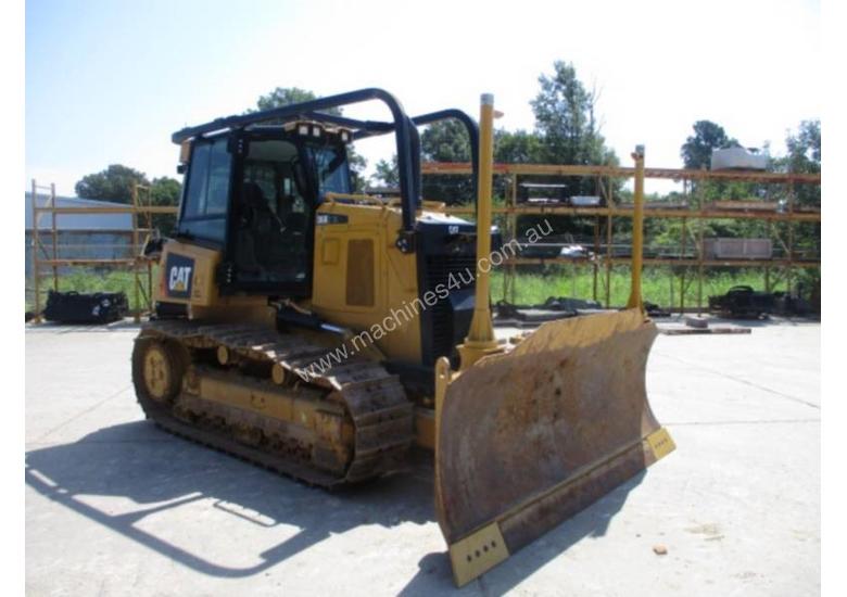 caption 2017 Caterpillar D6K2 XL Dozer