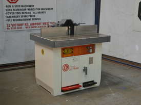 Heavy Duty Spindle Moulder - picture0' - Click to enlarge