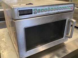 Menumaster Commercial Microwave Oven - picture0' - Click to enlarge