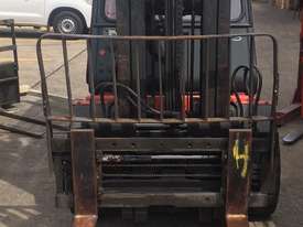 VERY CHEAP HIGH QUALITY 2.5 TON FORKLIFT  - picture1' - Click to enlarge