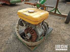 Red Roo DHS5R9 Plate Compactor - picture1' - Click to enlarge