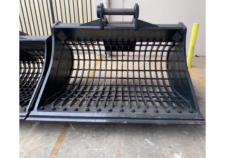 caption SIEVE BUCKET 40 TONNE SYDNEY BUCKETS