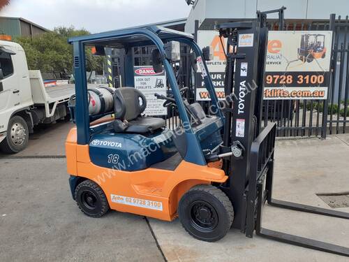 Toyota forklift for sale-7fg18 2003 model 4.3m Container Mast 1.8 Ton solid tyres ready to go