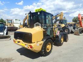 2013 Caterpillar 906H2 Wheel Loader - picture1' - Click to enlarge