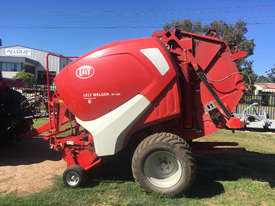 Lely Welger RP445 Round Baler Hay/Forage Equip - picture0' - Click to enlarge