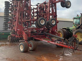 Morris Maxim 111 Air Seeder Seeding/Planting Equip - picture1' - Click to enlarge