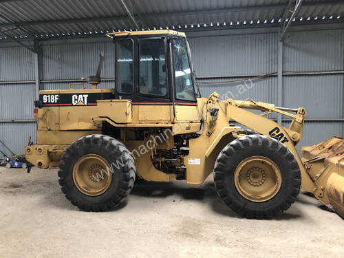 Caterpillar 918F Loader/Tool Carrier Loader