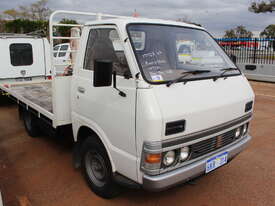 Toyota 1982 Toyoace Hiab Tray Truck - picture1' - Click to enlarge