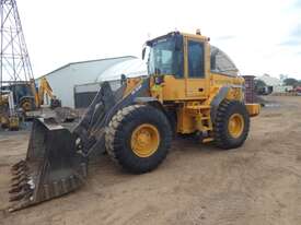 Volvo L60E Wheel Loader - picture0' - Click to enlarge