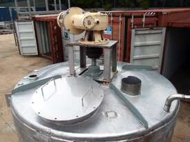 Stainless Steel Mixing Tank (Vertical), Capacity: 2,000Lt - picture1' - Click to enlarge