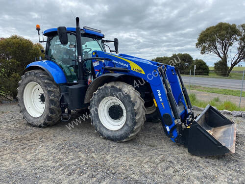 New Holland T7.220 FWA/4WD Tractor