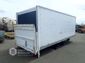 6.1M X 2.3M PANTECH TRUCK BODY - picture0' - Click to enlarge