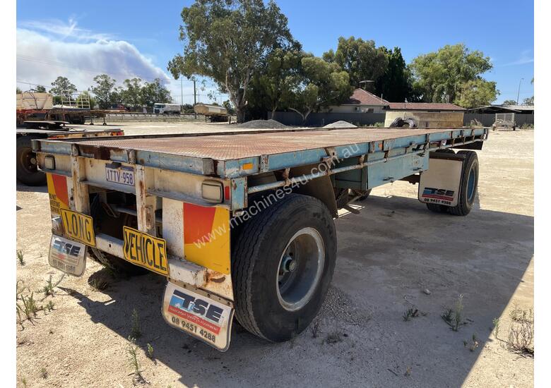 caption Trailer Dog Trailer 2 axle 21ft SN1019 1TTV958