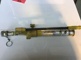 Enerpac Hydraulic Hand Pump Steel Body Porta Power P-14 - Used Item - picture0' - Click to enlarge